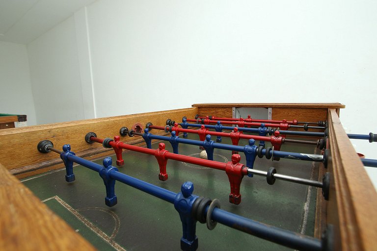 Flat piscina/academia/campo de futebol-Muro Alto