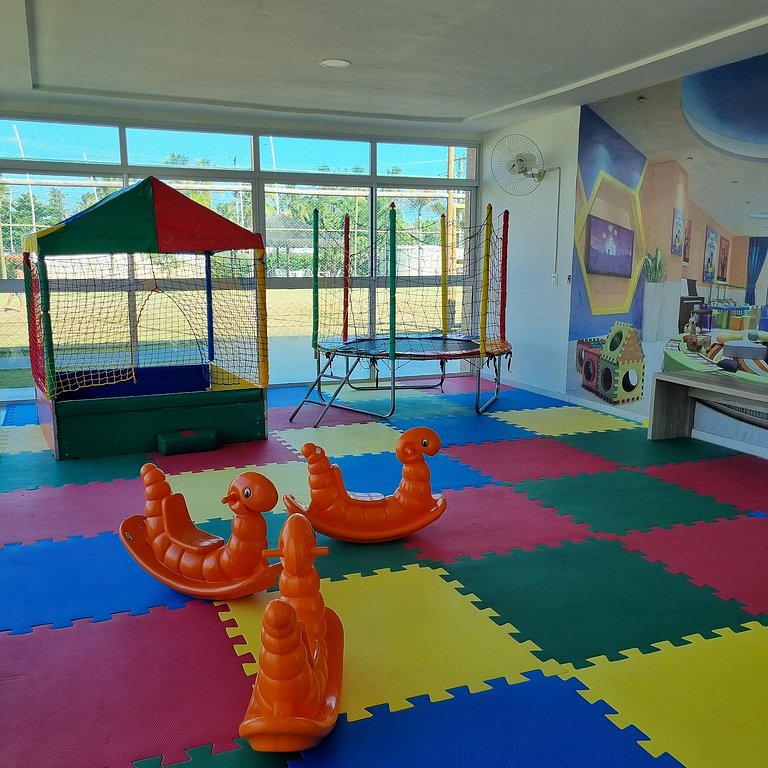 Flat piscina/academia/campo de futebol-Muro Alto