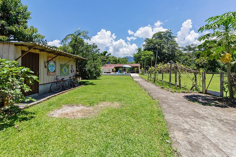 Chácara Piscina e RIO no fundo a 60km de Curitiba