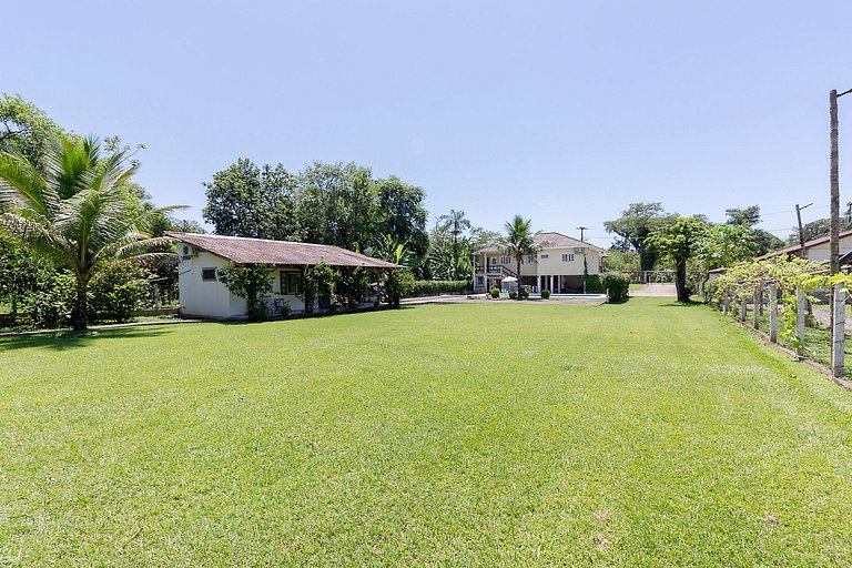 Recanto do Sossego!Com PISCINA grande e Playground