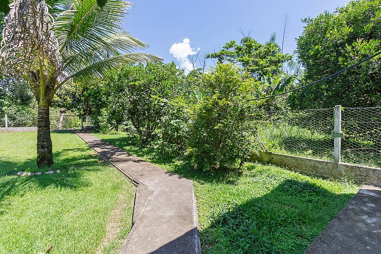 Recanto do Sossego!Com PISCINA grande e Playground