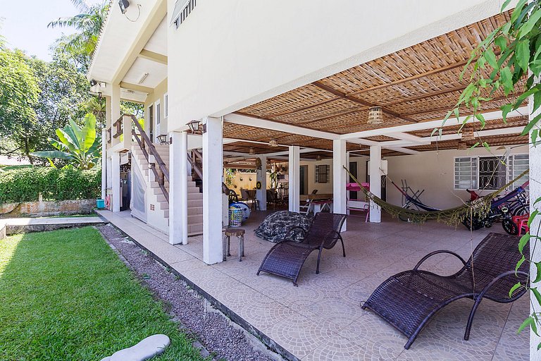 Recanto do Sossego!Com PISCINA grande e Playground