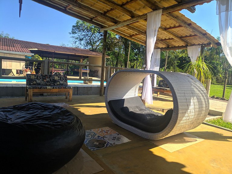 Chácara Piscina e RIO no fundo a 60km de Curitiba