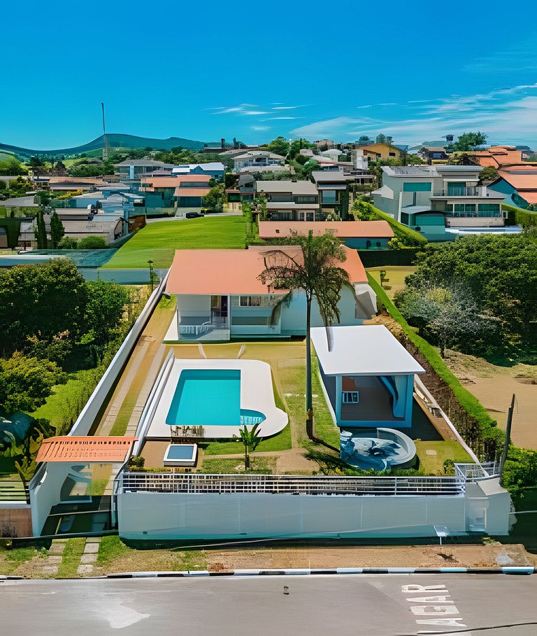 Casa Sol da Montanha, 65 km de SP, condomínio.