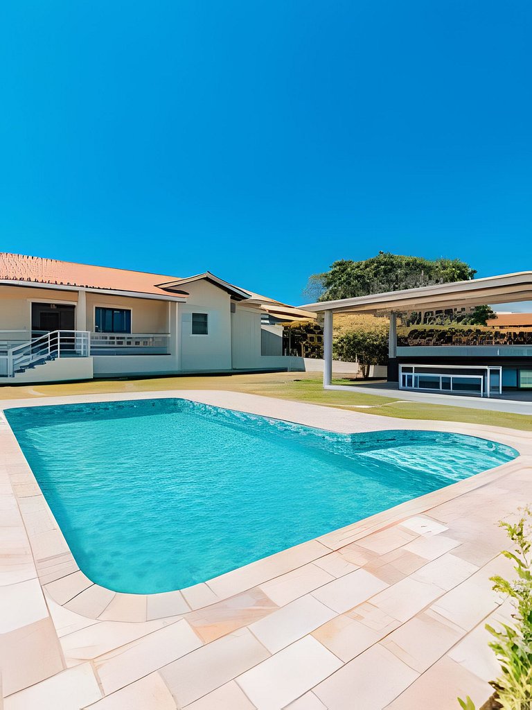 Casa Sol da Montanha, 65 km de SP, condomínio.