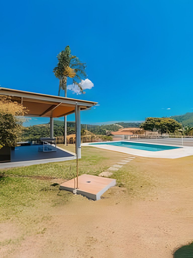 Casa Sol da Montanha, 65 km de SP, condomínio.