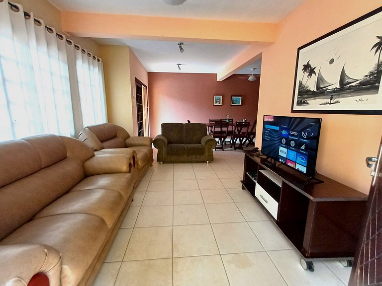 900m PraiaGaivota, Piscina, Churrasqueira, 4 Vagas