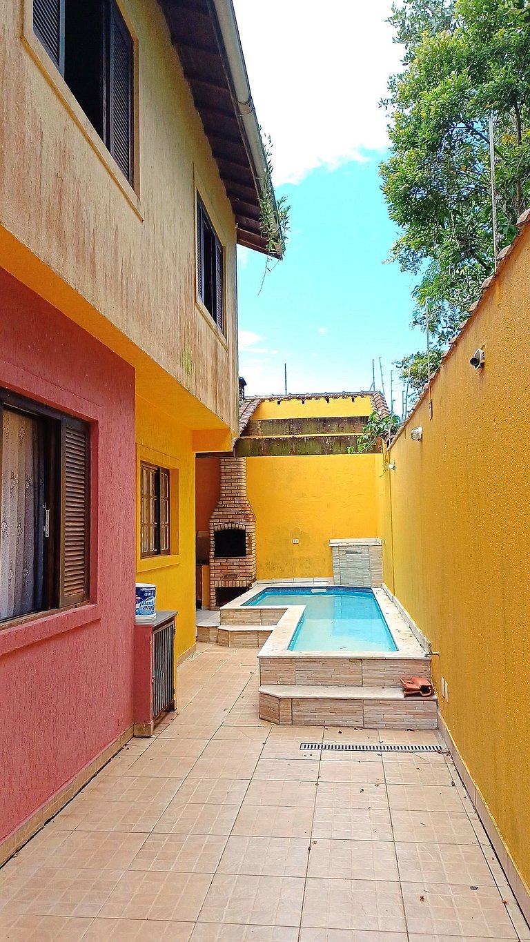 900m PraiaGaivota, Piscina, Churrasqueira, 4 Vagas