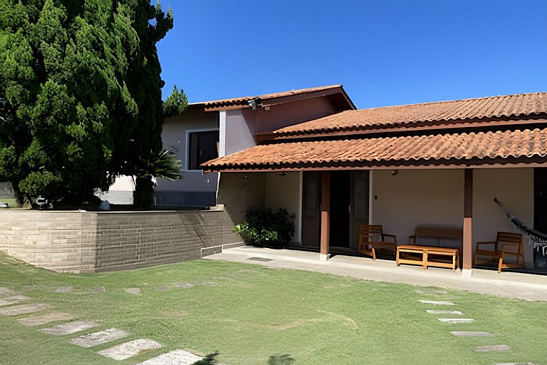 Piscina, Churrasqueira e Lareira em cond, 1h de SP
