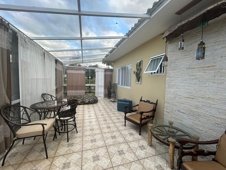 Recanto do Sossego!Com PISCINA grande e Playground