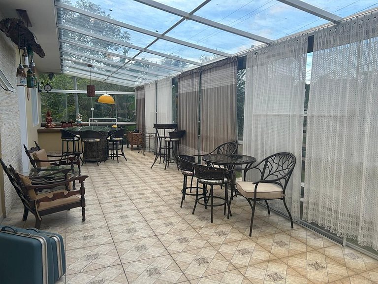 Recanto do Sossego!Com PISCINA grande e Playground