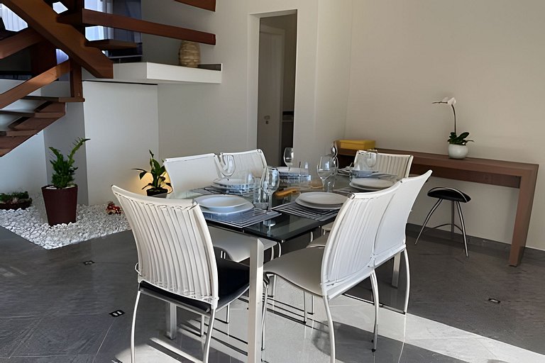 Refúgio com piscina, lareira e conforto – 1h de SP