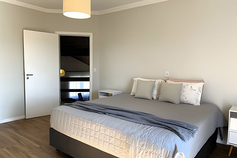 Refúgio com piscina, lareira e conforto – 1h de SP