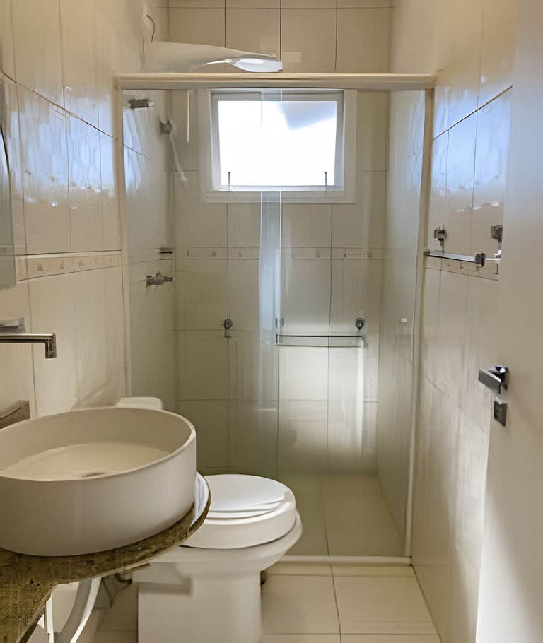 Refúgio com piscina, lareira e conforto – 1h de SP