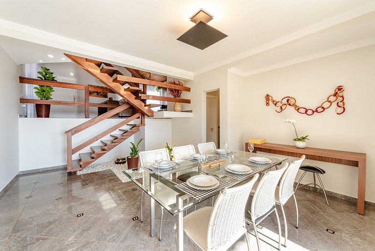 Refúgio com piscina, lareira e conforto – 1h de SP