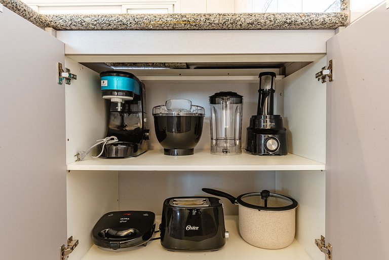 Refúgio com piscina, lareira e conforto – 1h de SP