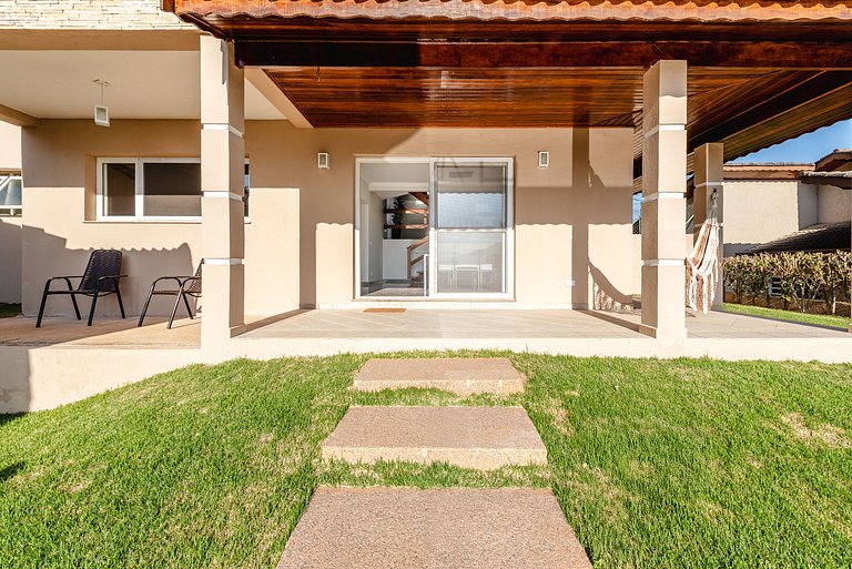 Refúgio com piscina, lareira e conforto – 1h de SP