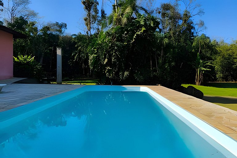 Chalé Morretes Arraial - Piscina e Rio