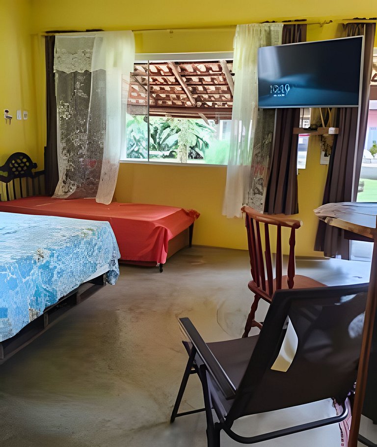 Chalé Morretes Arraial - Piscina e Rio