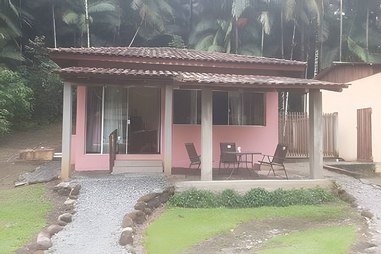 Chalé Morretes Arraial - Piscina e Rio