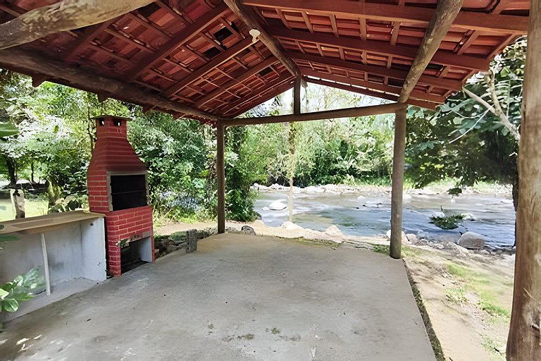 Simplicidade em meio a Natureza -com acesso ao rio