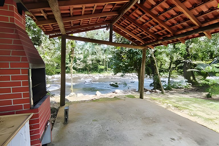Simplicidade em meio a Natureza -com acesso ao rio