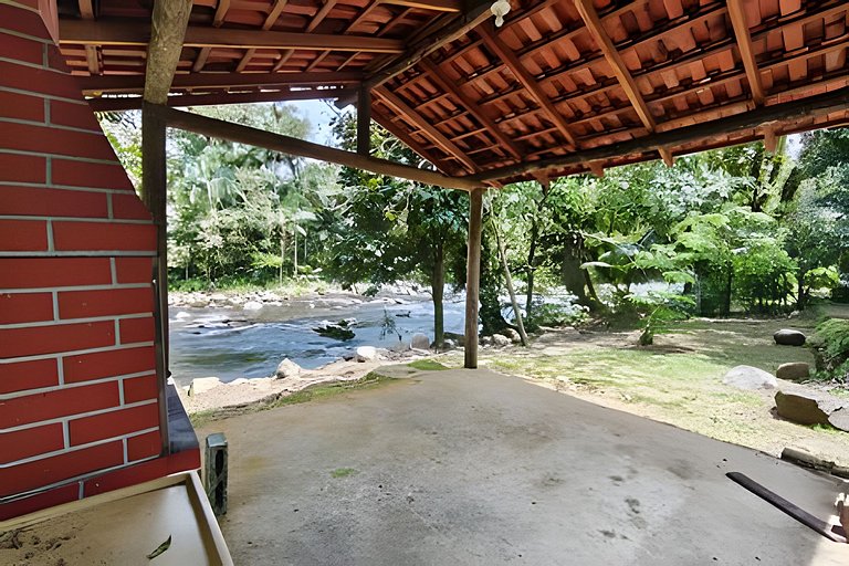 Simplicidade em meio a Natureza -com acesso ao rio