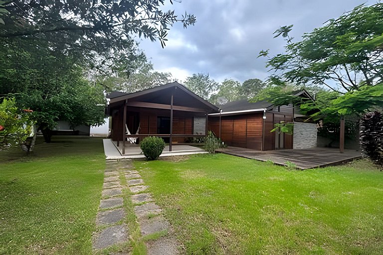 Quintal da Serra -ofurô e ar condicionado