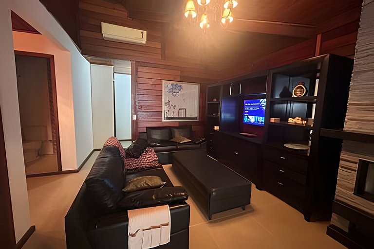 Quintal da Serra -ofurô e ar condicionado