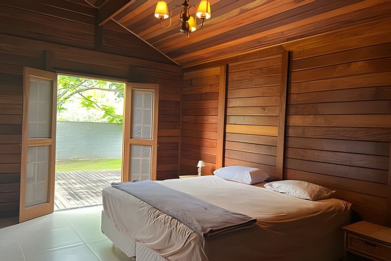 Quintal da Serra -ofurô e ar condicionado