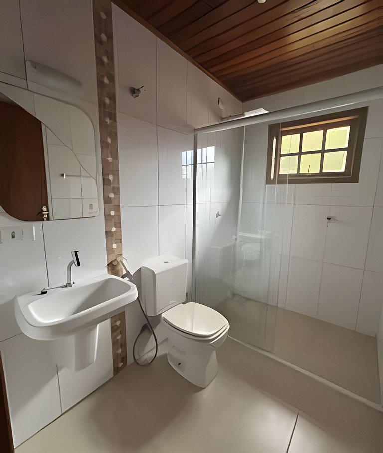 Quintal da Serra -ofurô e ar condicionado