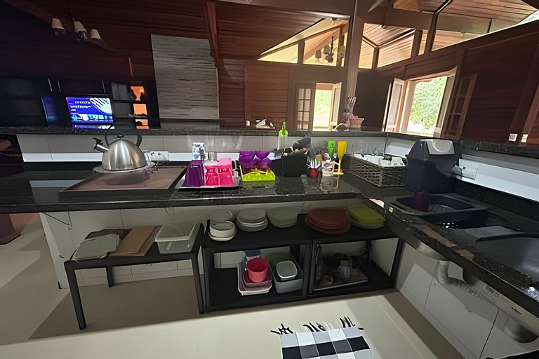 Quintal da Serra -ofurô e ar condicionado