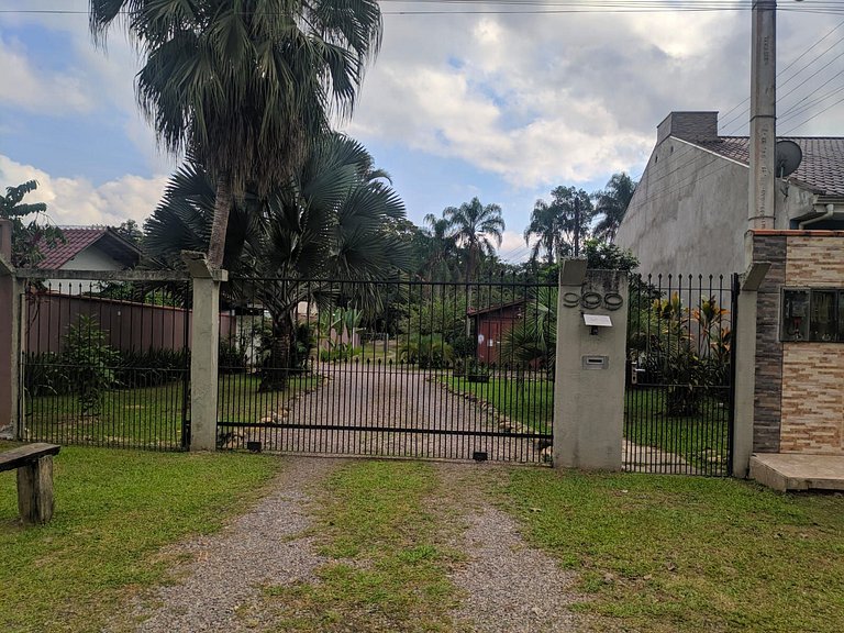 Vila Contêiner - 900 m do centro