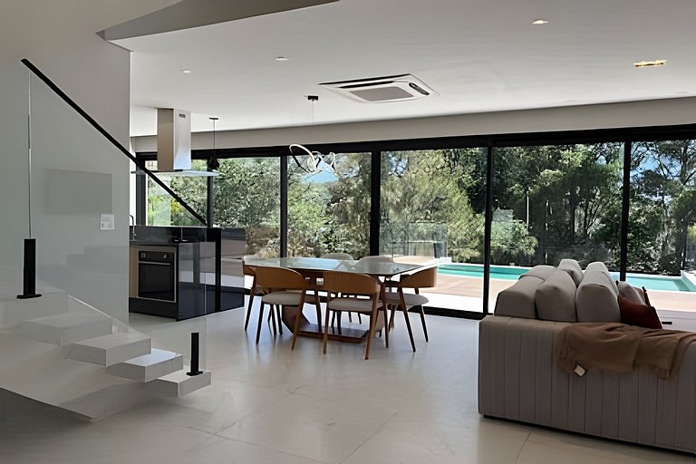 Vista panorâmica | 3 suítes, piscina e gourmet