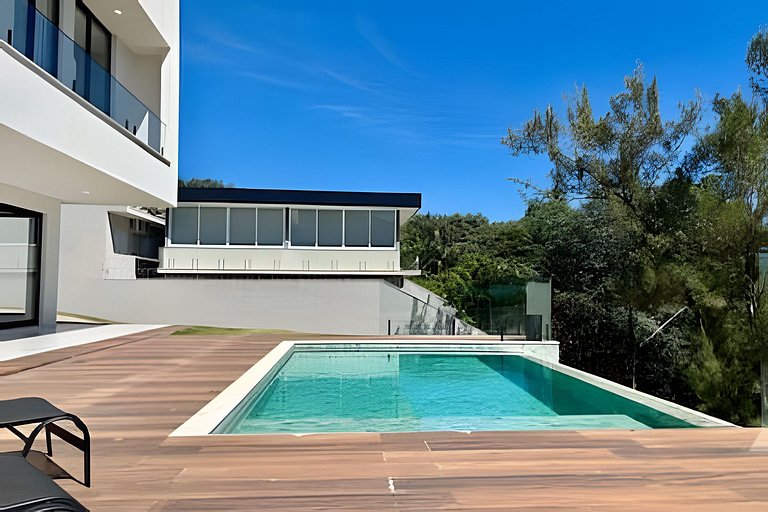 Vista panorâmica | 3 suítes, piscina e gourmet