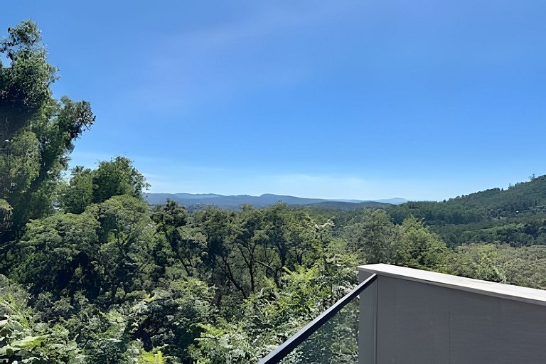Vista panorâmica | 3 suítes, piscina e gourmet