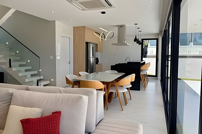 Vista panorâmica | 3 suítes, piscina e gourmet